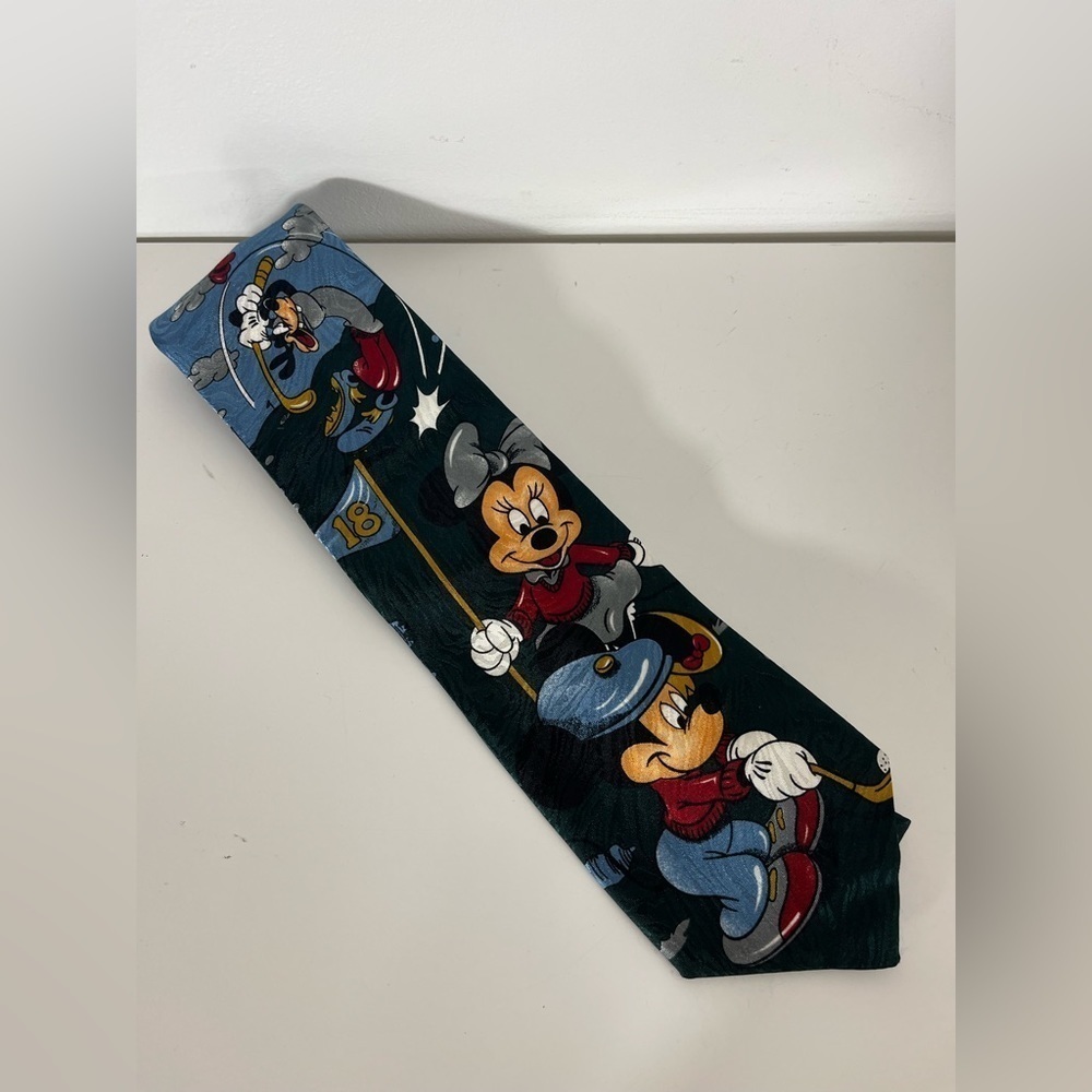 Vintage Disney Tie Made in Canada Mickey Mouse Minnie Golf Golfing Mens Necktie